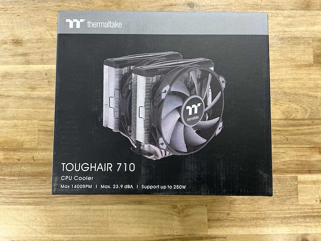 Thermaltake toughair 710 cpu cooler - afbeelding 1 van  2