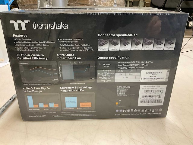 Thermaltake toughpower pf3 power supply - afbeelding 2 van  3