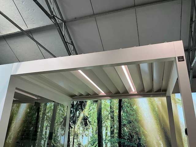 Thermalux alu2 lukki buitensauna met lamellendak - afbeelding 7 van  18