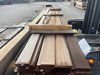 Thermo ayous channelsiding 4200-4500x137x18mm (38x) - afbeelding 1 van  3