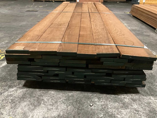 Thermo eiken planken 26 mm ca. 0,850 m³ - afbeelding 1 van  2