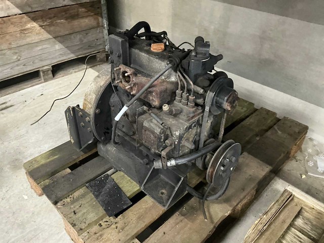 Thermo king 3 cilinder dieselmotor - afbeelding 2 van  8