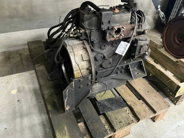 Thermo king 3 cilinder dieselmotor - afbeelding 3 van  8