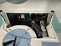 Thermo scientific - konelab 20xt - analyzer - 2010 - afbeelding 4 van  7