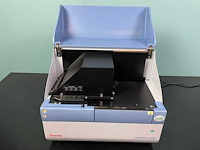 Thermo scientific - luminoskan ascent 392 - microplaatlezer - afbeelding 4 van  7