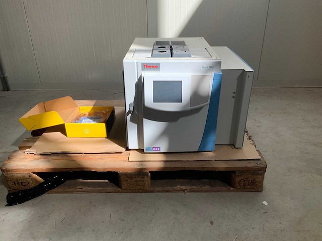 Thermo scientific - trace 1310 gaschromatograaf ai/as - afbeelding 1 van  7