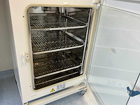 Thermo scientific heracell 150i gp laboratorium co2-incubator (2x) - afbeelding 11 van  12