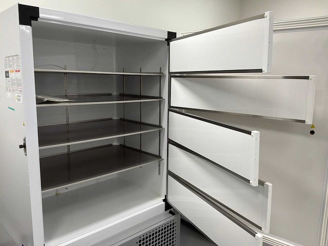 Thermo scientific tsx70086v ult laboratoriumvriezer - afbeelding 4 van  7