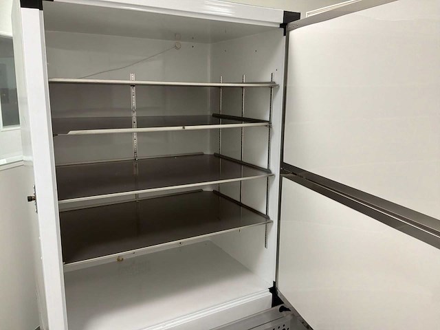 Thermo scientific tsx70086v ult laboratoriumvriezer - afbeelding 5 van  7