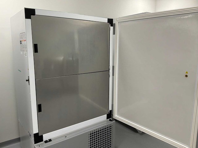 Thermo scientific tsx70086v ult laboratoriumvriezer - afbeelding 2 van  7