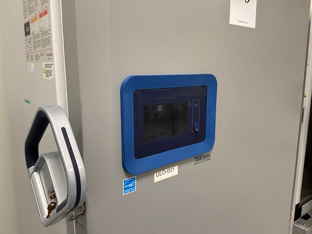 Thermo scientific tsx70086v ult laboratoriumvriezer - afbeelding 2 van  7
