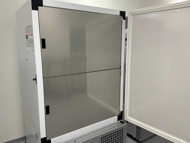 Thermo scientific tsx70086v ult laboratoriumvriezer - afbeelding 7 van  7