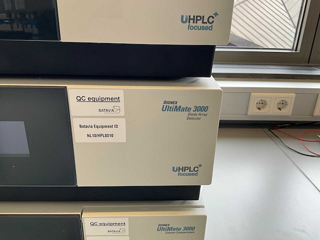 Thermo scientific ultimate 3000 hplc-systeem - afbeelding 8 van  9