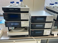 Thermo scientific ultimate 3000 hplc-systeem - afbeelding 1 van  12