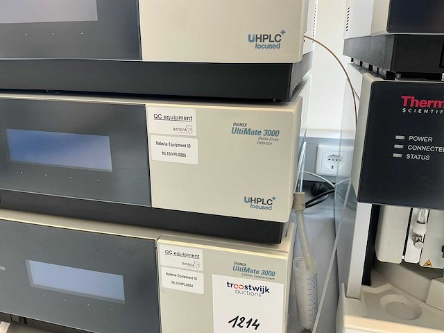 Thermo scientific ultimate 3000 hplc-systeem - afbeelding 6 van  12