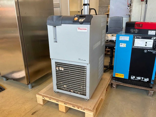 Thermofisher sientific thermoflex3500 chiller - afbeelding 1 van  11