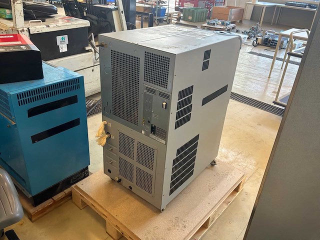 Thermofisher sientific thermoflex3500 chiller - afbeelding 6 van  11