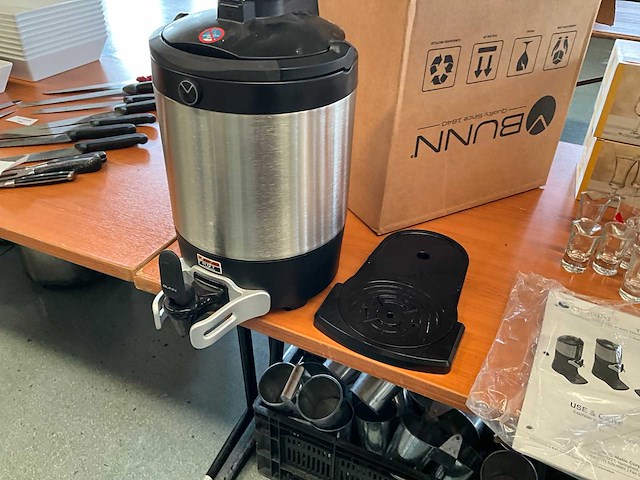 Thermofresh rvs koffie dispenser - afbeelding 5 van  5