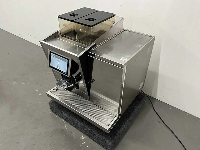 Thermoplan - black & white - koffiemachine - afbeelding 1 van  8