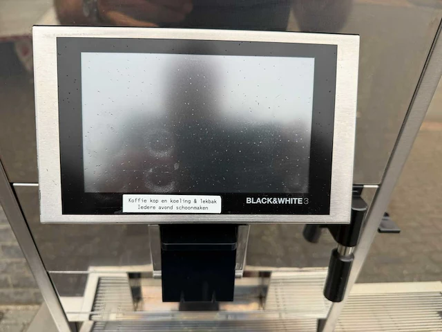Thermoplan - black & white - koffiemachine - afbeelding 3 van  4