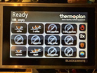 Thermoplan black&white 3 professionele volautomatische espressomachine - afbeelding 5 van  11
