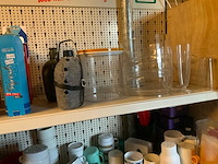 Thermoskannen flessen en serviesgoed - afbeelding 5 van  10