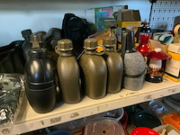 Thermoskannen flessen en serviesgoed - afbeelding 6 van  10