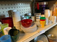 Thermoskannen flessen en serviesgoed - afbeelding 8 van  10