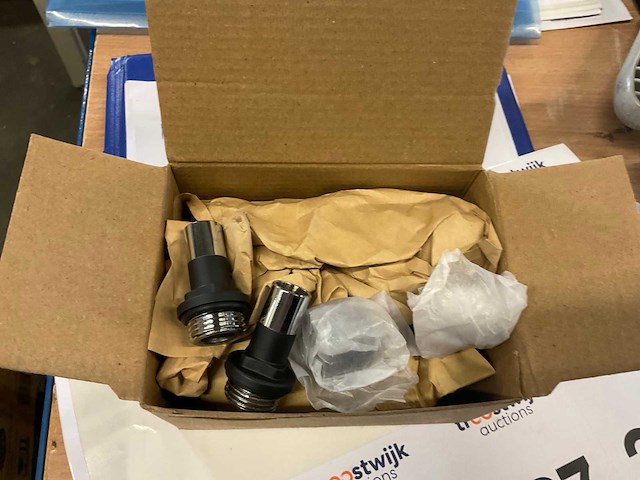 Thermostatisch radiator aansluitblok haaks mat zwart - afbeelding 4 van  5