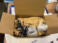 Thermostatisch radiator aansluitblok haaks mat zwart - afbeelding 4 van  5