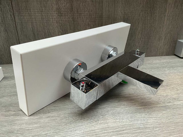 Thermostatische badmengkraan - afbeelding 2 van  5