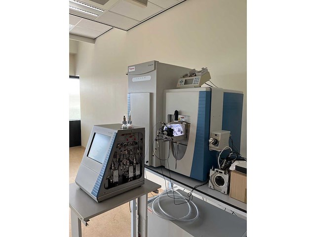 Thermowetenschappelijk - q exactief - massaspectrometer - afbeelding 2 van  5