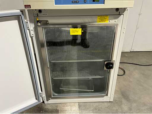 Thermowetenschappelijke forma serie ii watermantel co2-incubator - afbeelding 3 van  5