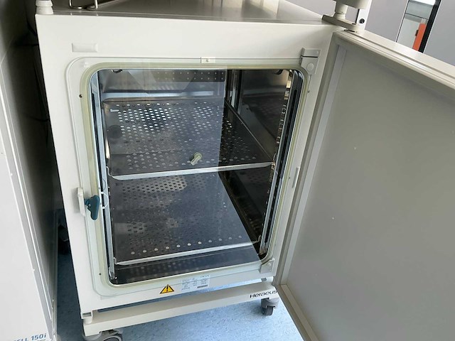 Thermowetenschappelijke heracell 150i gp laboratorium co2-incubator (4x) - afbeelding 13 van  13