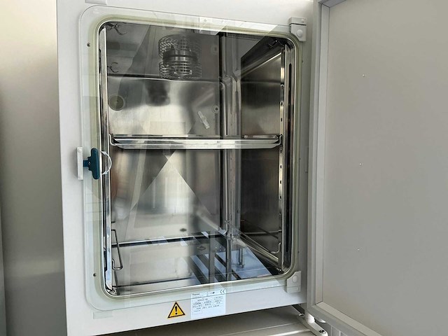 Thermowetenschappelijke heracell 150i gp laboratorium co2-incubator (4x) - afbeelding 4 van  13