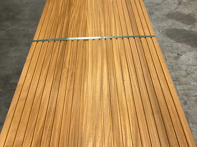 Thermowood ayous rib3 gevelbekleding 210x14x1,7 cm (40x) - afbeelding 4 van  11