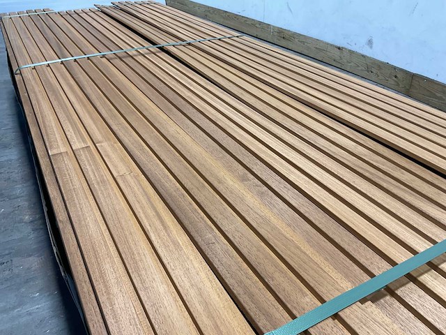 Thermowood ayous rib3 gevelbekleding 240x14x1,7 cm (35x) - afbeelding 5 van  11