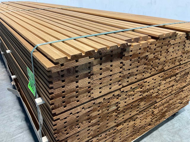 Thermowood ayous rib3 gevelbekleding 360x14x1,7 cm (30x) - afbeelding 3 van  10