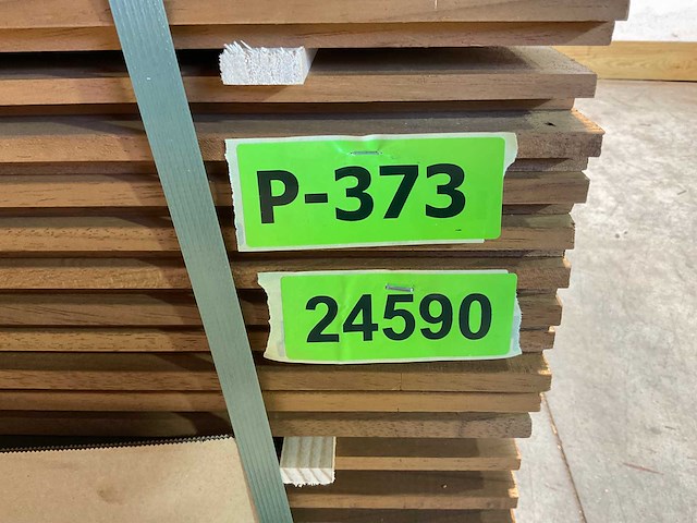 Thermowood ayous rib3 gevelbekleding 420x14x1,7 cm (25x) - afbeelding 3 van  5