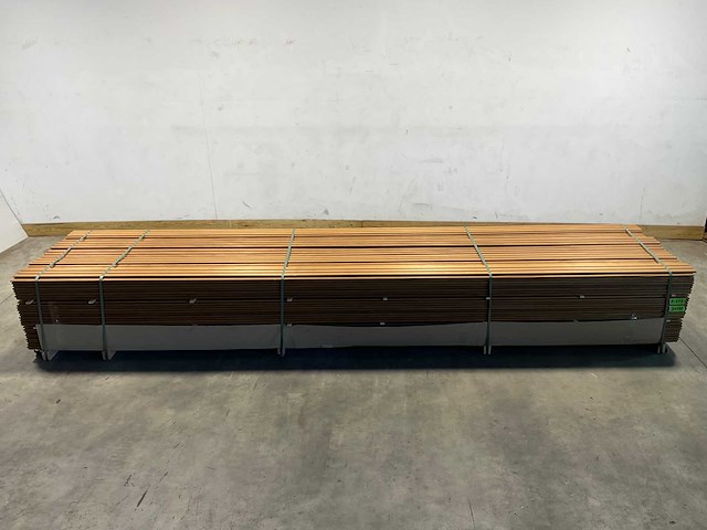 Thermowood ayous rib3 gevelbekleding 420x14x1,7 cm (25x) - afbeelding 4 van  5