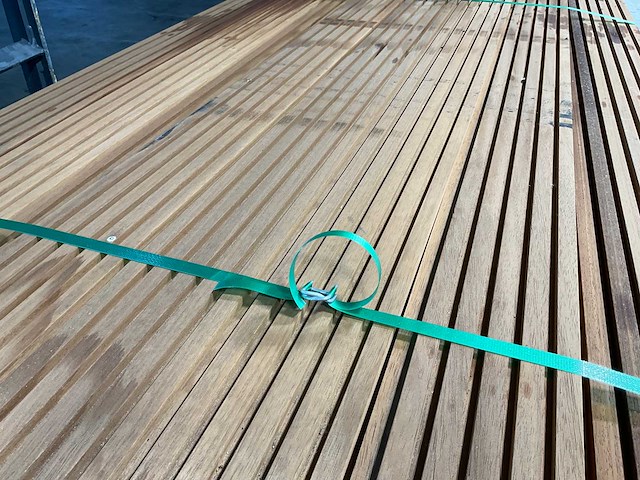 Thermowood ayous rib5 gevelbekleding 300x13,8x2,1 cm (25x) - afbeelding 4 van  9
