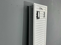 Thermrad - compact 4 plus - radiator 180 x 22 x 30 cm - afbeelding 2 van  13