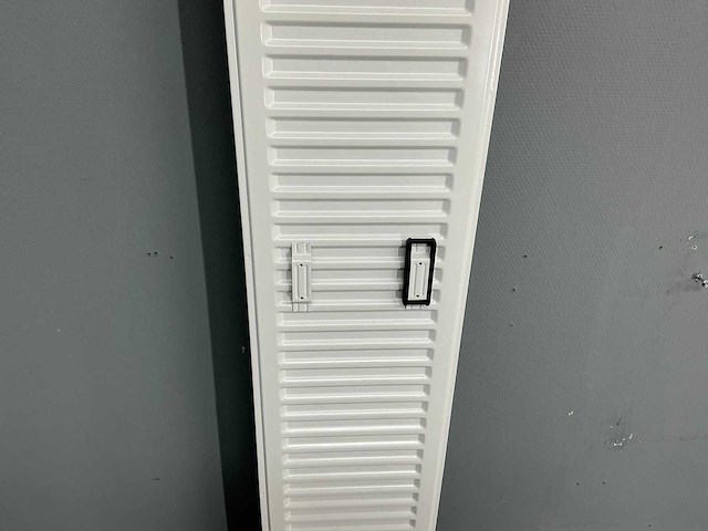 Thermrad - compact 4 plus - radiator 180 x 22 x 30 cm - afbeelding 12 van  13