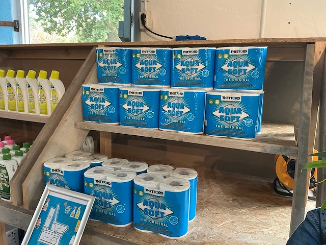 Thetford kampeer toiletartikelen - afbeelding 8 van  8
