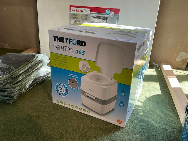 Thetford portapotti 365 kampeertoilet - afbeelding 2 van  5