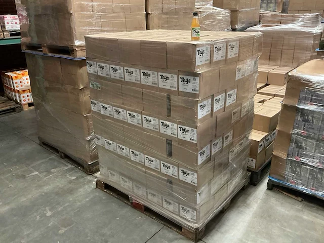 Thijs drinks appel frisdrank 80%vrucht – circa 232 dozen – 2.784 flesjes - afbeelding 1 van  11