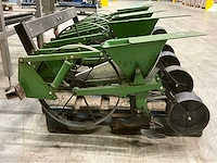 Thilot holland mechanische zaaimachine - afbeelding 5 van  7