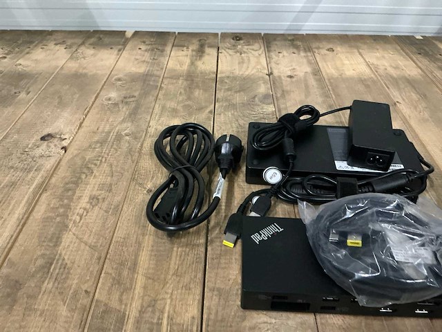 Thinkpad dockingstation - afbeelding 5 van  7
