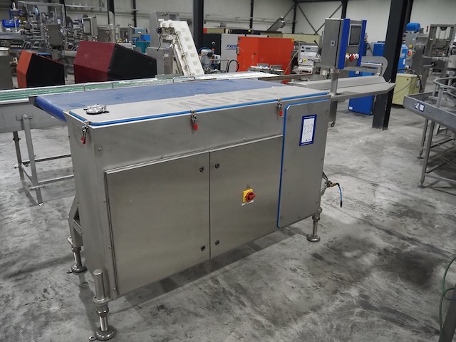 Thom - afbeelding 3 van  10