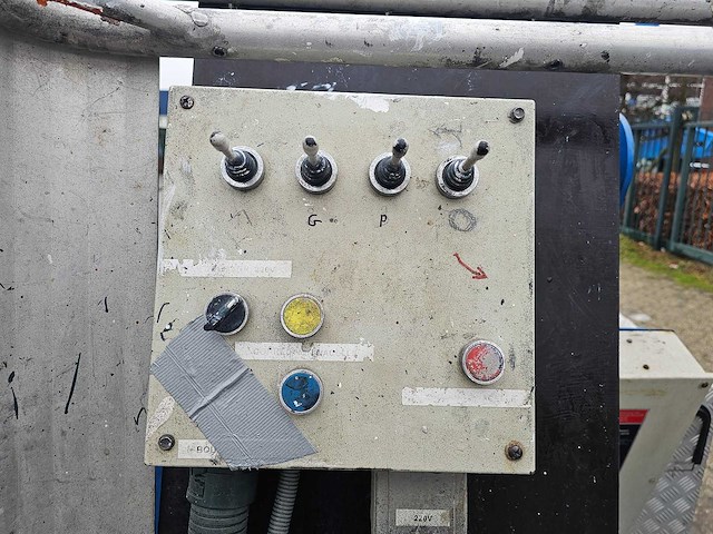 Thomas - 150nw - 15m werkhoogte, 10m horizontaal - hoogwerker - afbeelding 3 van  8